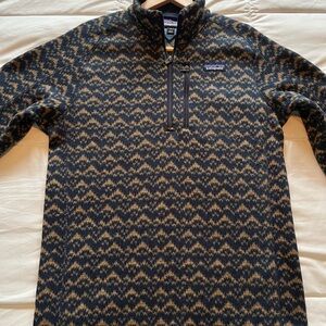 Patagonia Men's Black and Brown Zip-Up Sweater